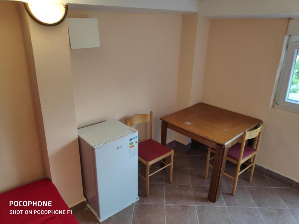 Apartman Pavle 2 Virpazar Exteriör bild